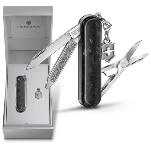 0.6221.90-1.jpg Navaja Victorinox 0.6221.90 Classic Brillant Glass Carbon
