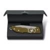 NAVAJA VICTORINOX 0.9415.L24 EVOKE ALOX MARRON EDICION LIMITADA 2024