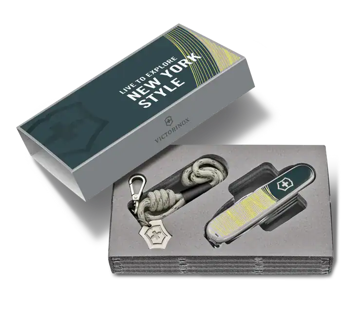 NAVAJA VICTORINOX 1.3909.E223 COMPANION NEW YORK STYLE