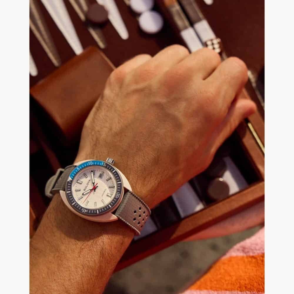 RELOJ BULOVA 98B449 SNORKEL TIBURÓN BLANCO